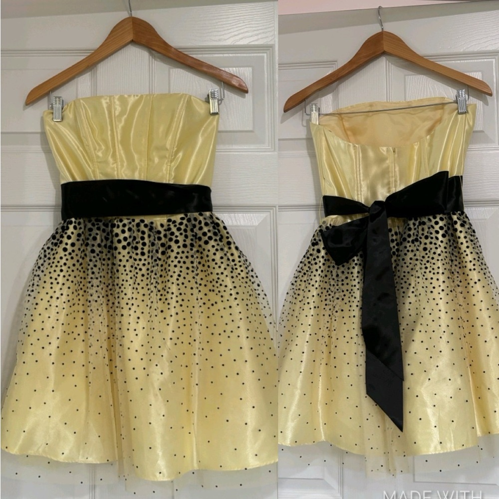 💛Vintage Gunne Sax Yellow Satin Strapless Dress with Black Bow💛